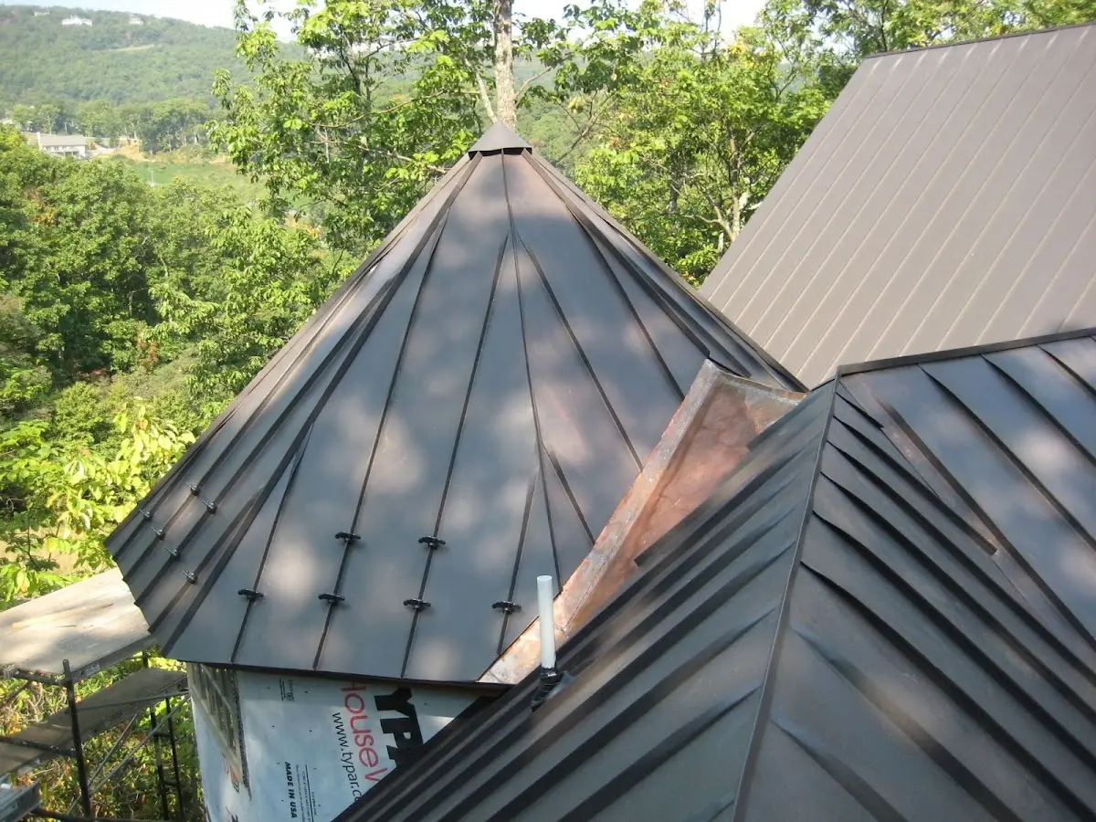 Professional Shingle Replacement & Repair by Craftsman Roofing in Somerton